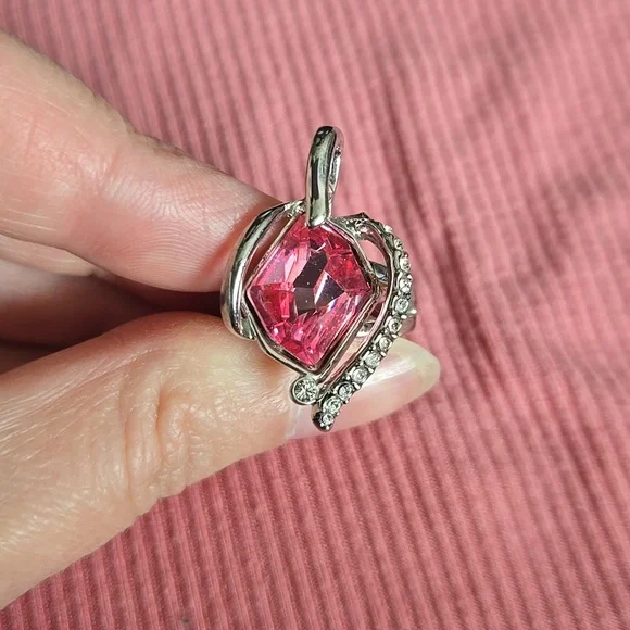 EA stamped Jewel Ring - Picture 2 of 3